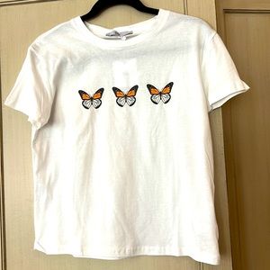 Adika butterfly tshirt NWT 🦋